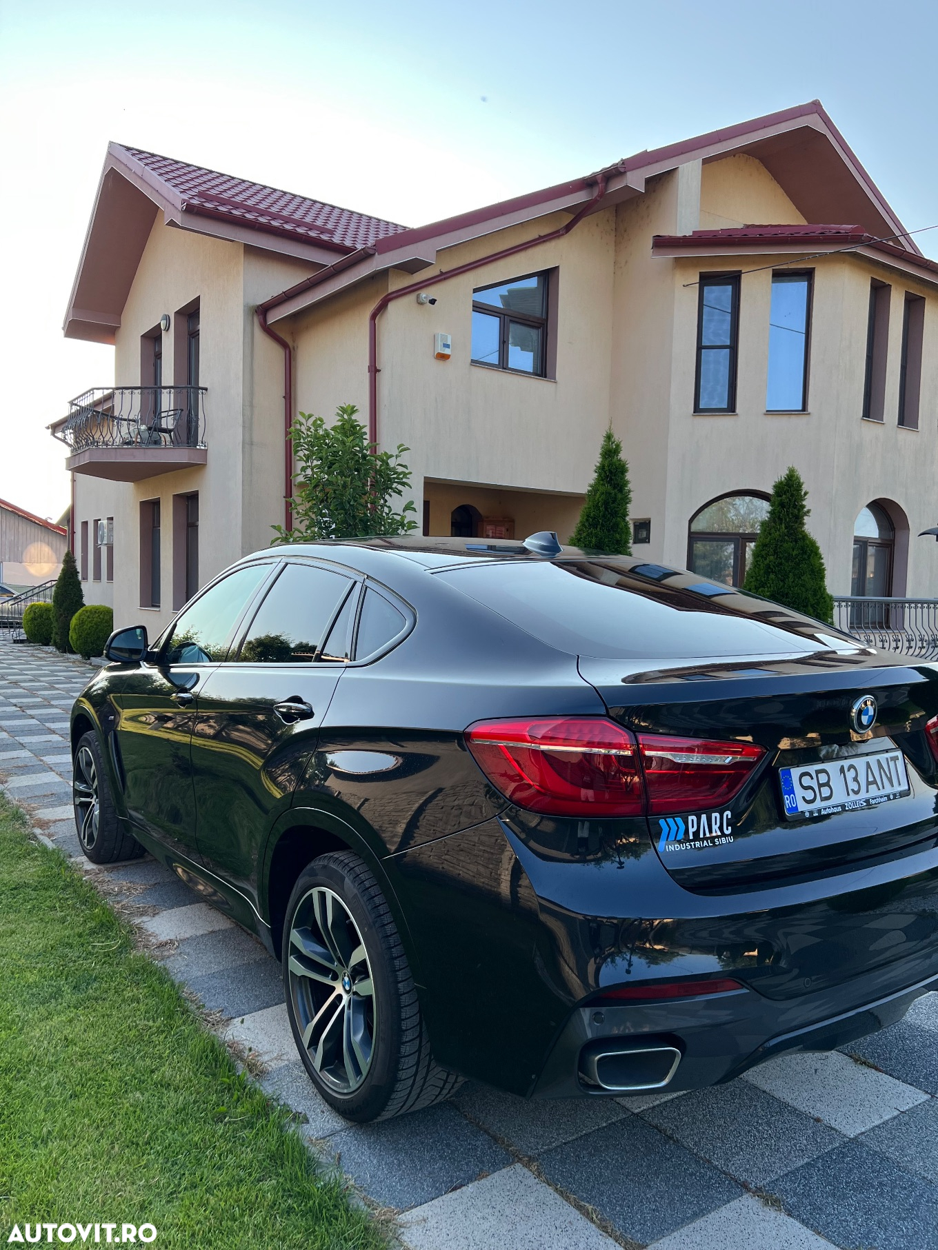BMW X6 xDrive40d - 26