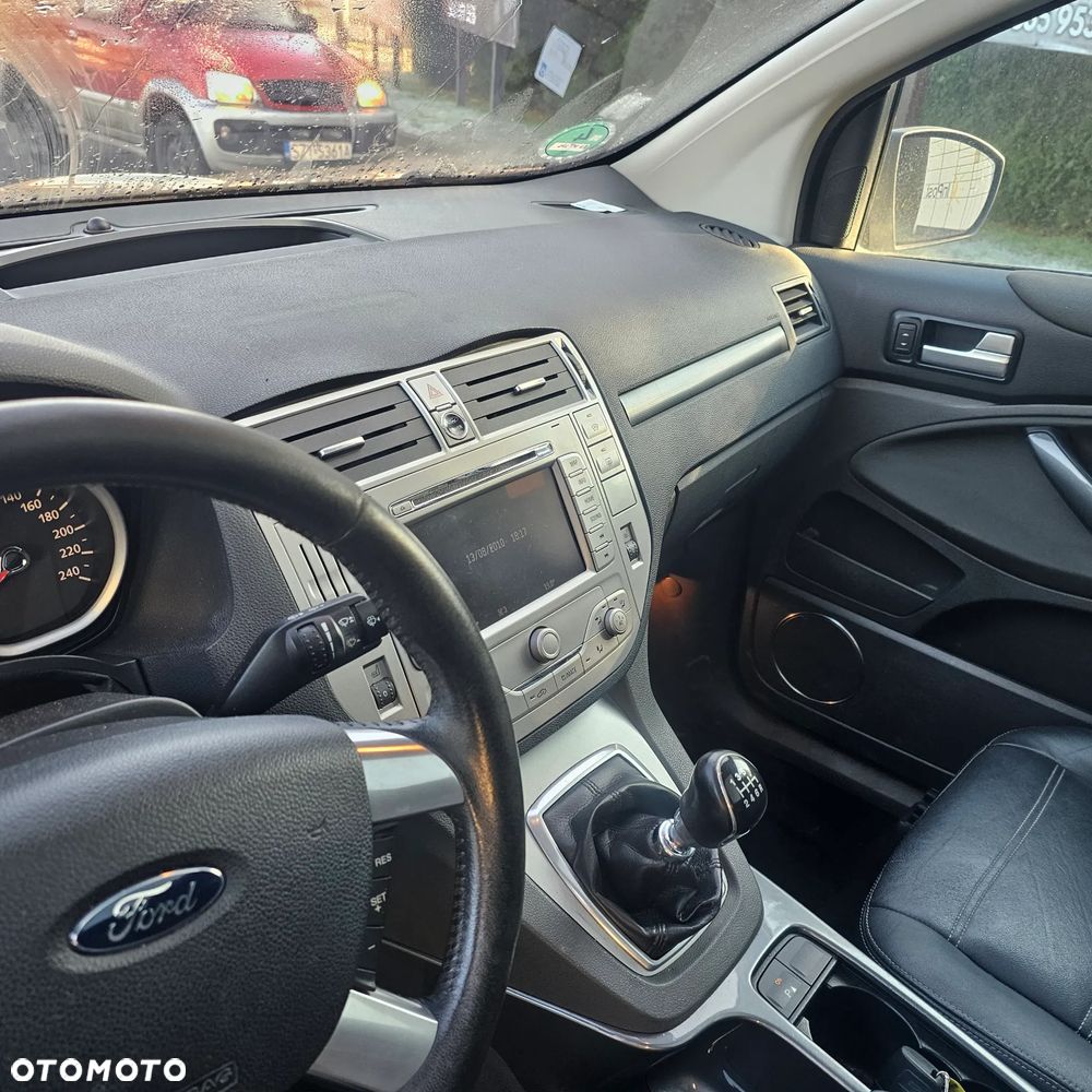 Ford Kuga 2.5 4x4 Individual - 2