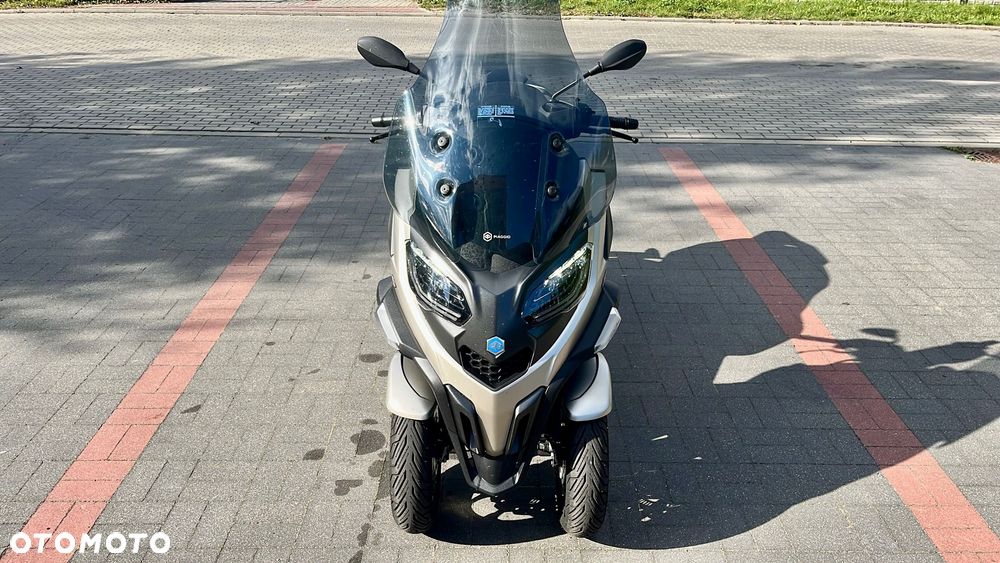 Piaggio MP-3 - 2