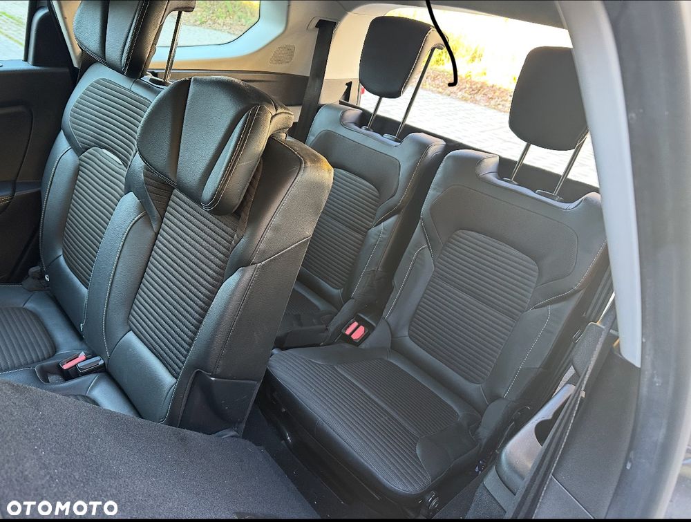 Renault Scenic 1.6 dCi Intens - 12