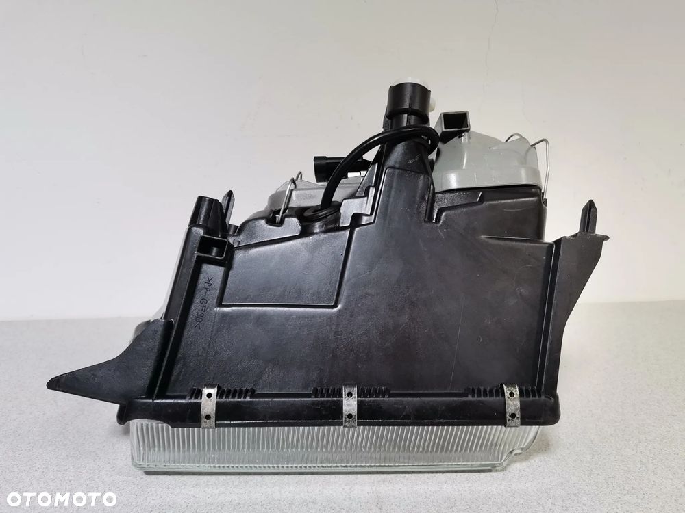 Lampa Reflektor Prawy ALFA ROMEO 155 BOSCH 92-97 Oryginał EUR - 8