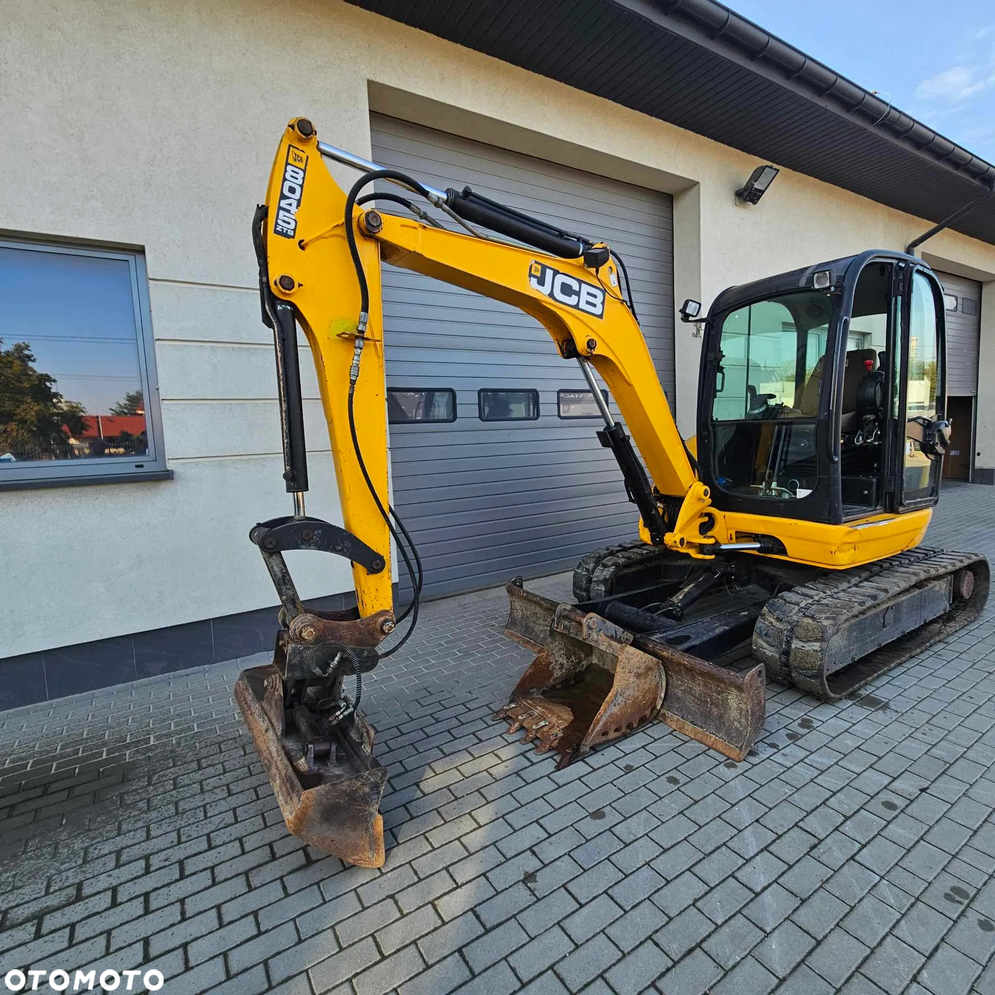 JCB 8045 - 3