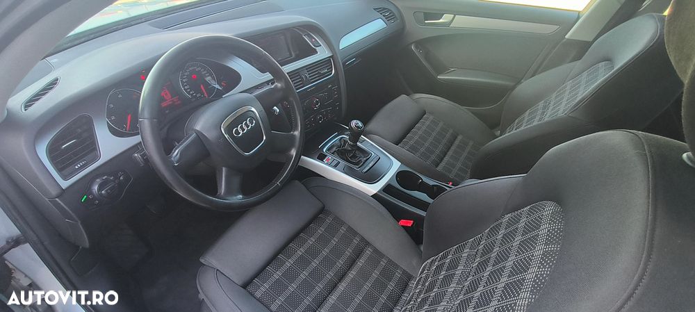 Audi A4 2.0 TDI DPF Ambiente - 10