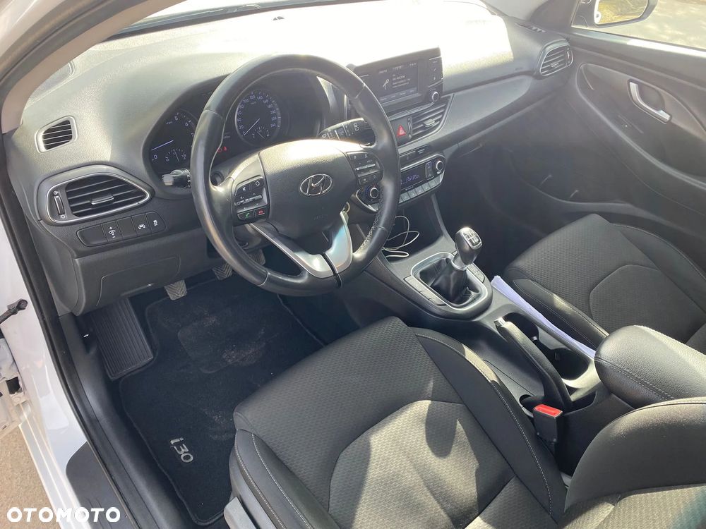Hyundai i30 1.4 T-GDI YES!+ - 6