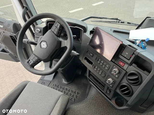 Renault Gama K440 6x6 - 10