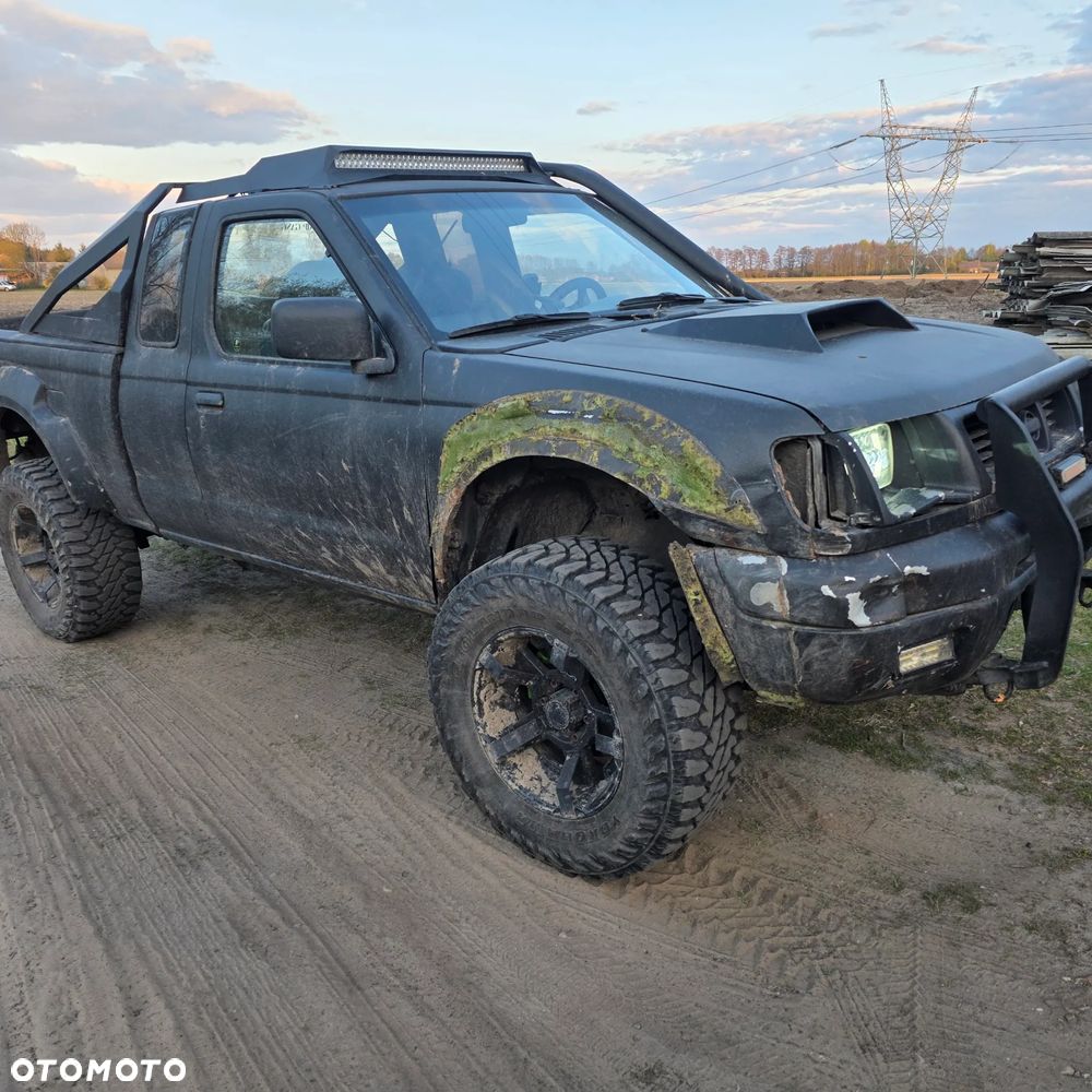 Nissan Navara - 11