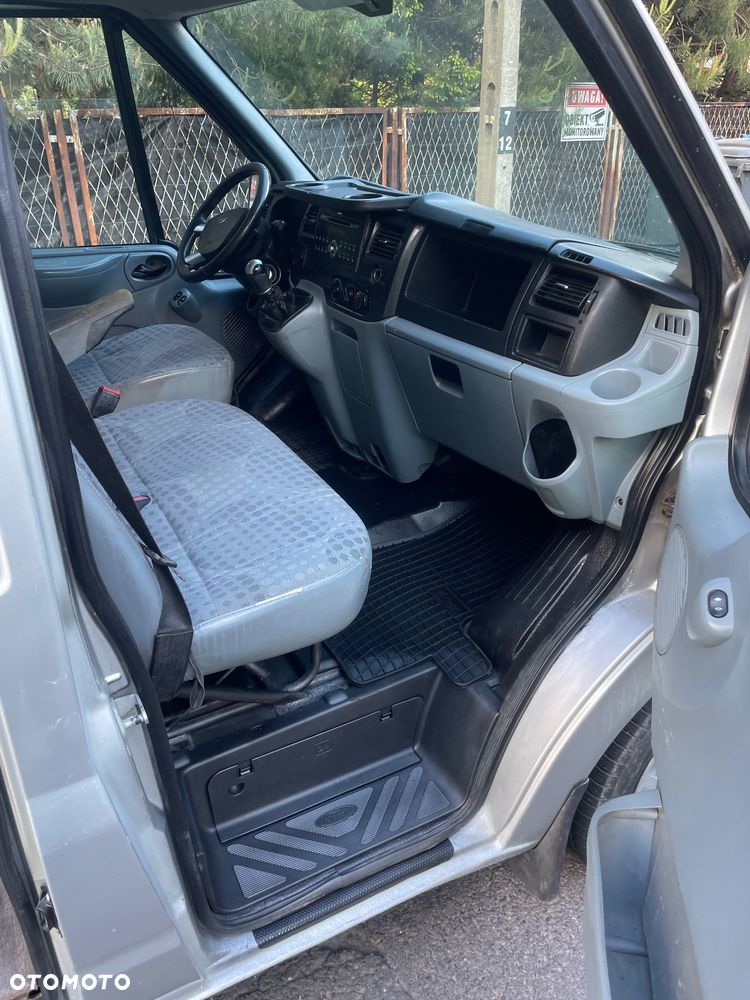 Ford Transit - 16