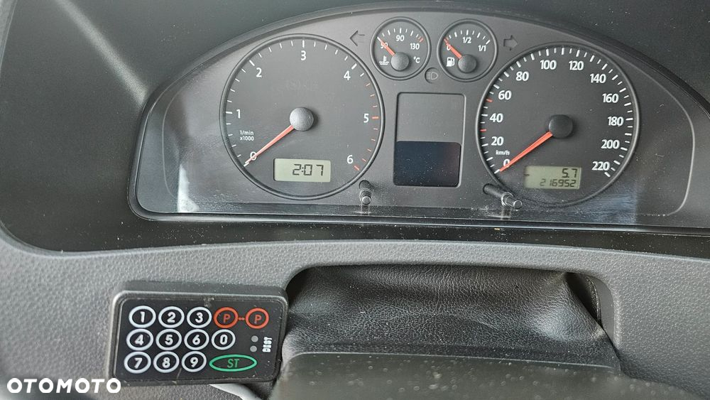 Volkswagen T 5 - 8