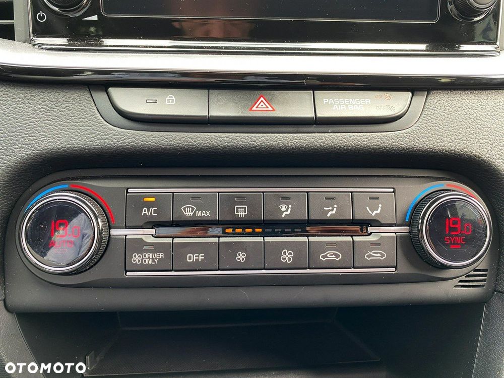 Kia Ceed - 19