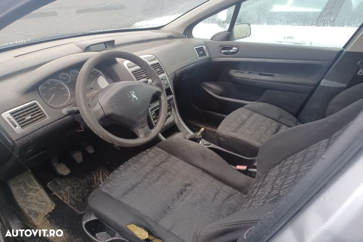 Sticla oglinda stanga Peugeot 307 1 [2001 - 2005] Hatchback 5-usi 2.0 - 8