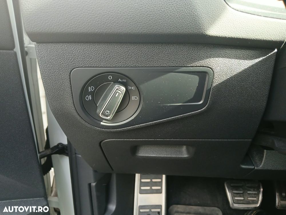 Volkswagen Tiguan - 11