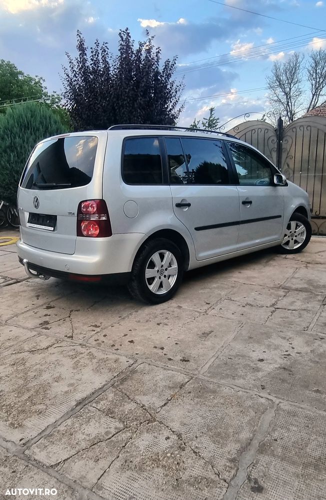 VOLKSWAGEN Touran 2008 — imagine 4