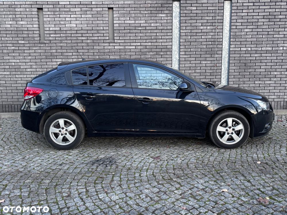 Chevrolet Cruze 1.6 LT - 6