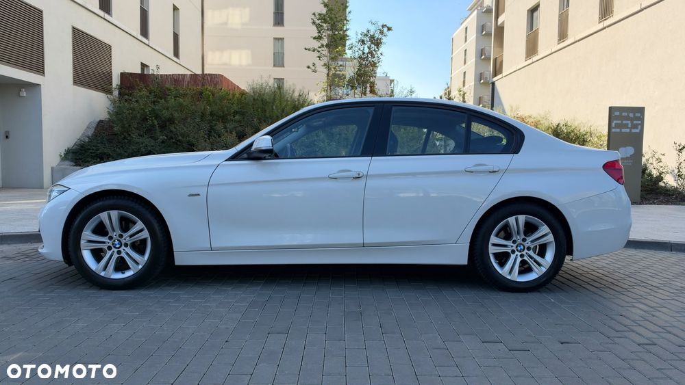 BMW Seria 3 318i Sport Line - 5