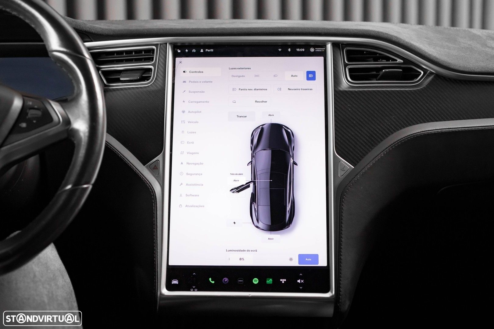 Tesla Model S 90D - 18