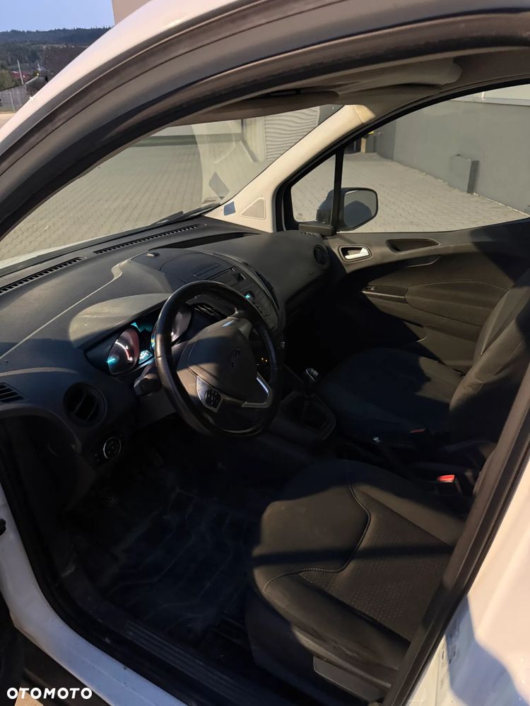Ford Courier - 6