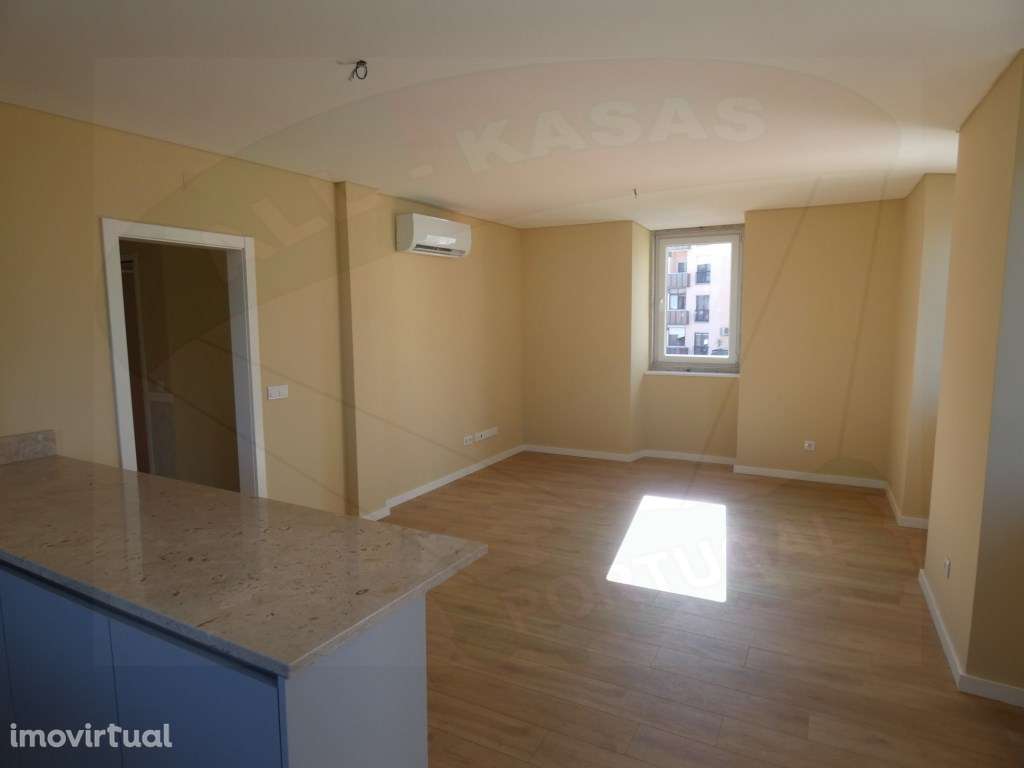 Apartamento T2 duplex, Massamá - Grande imagem: 5/27