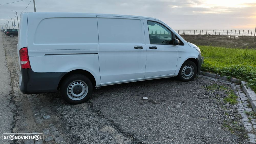 Mercedes-Benz Vito 114, caixa fechada térmica com ar condicionado - 4