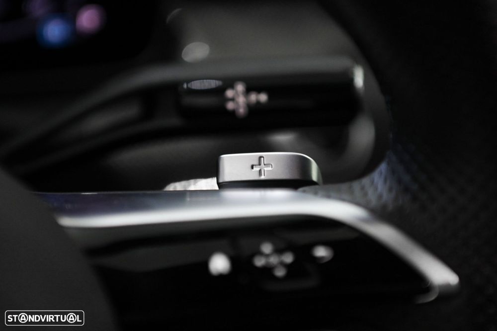 Mercedes-Benz C 300 e AMG Line - 27