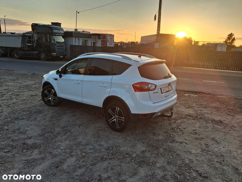 Ford Kuga 2.0 TDCi 4x4 Titanium - 5