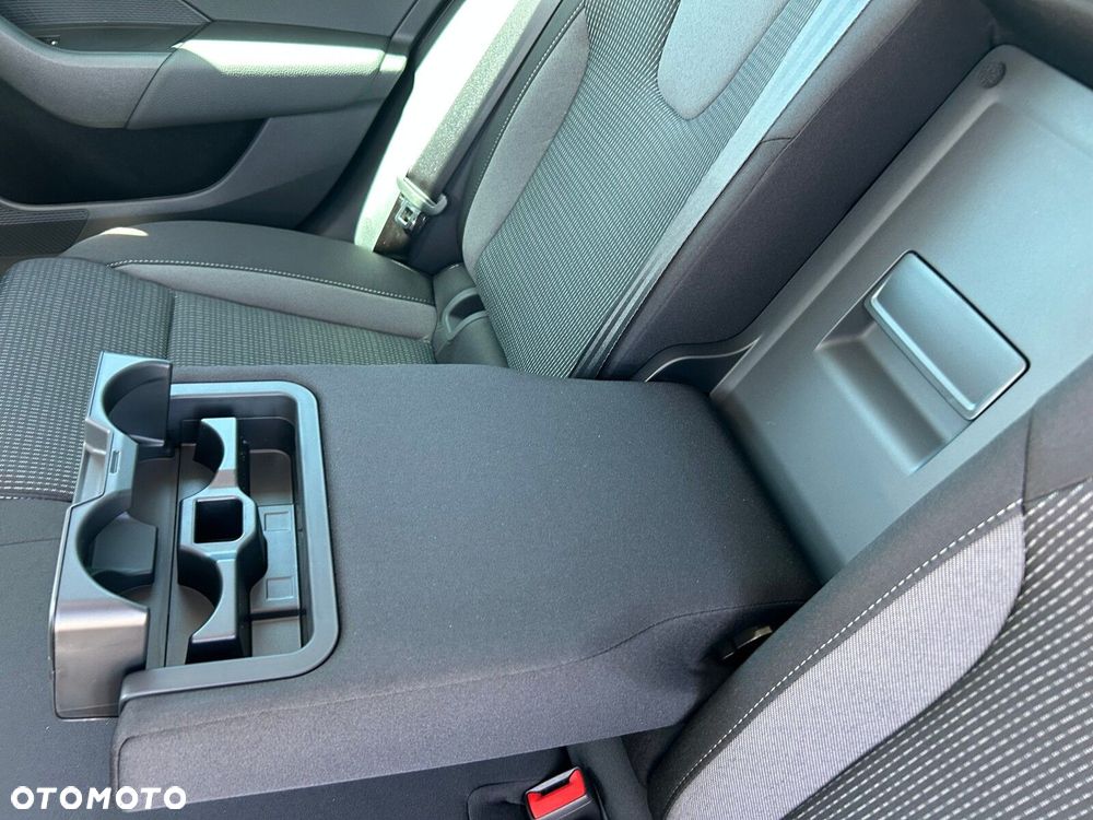 Skoda Octavia 2.0 TDI Edition 130 Selection DSG - 11