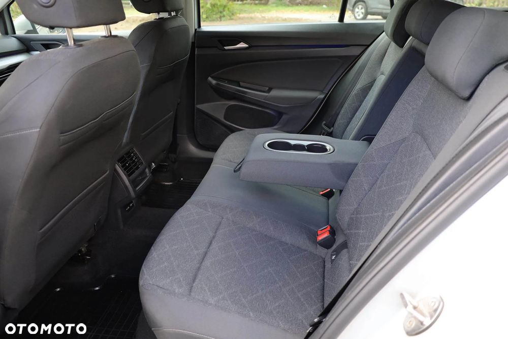 Volkswagen Golf VIII 1.5 TSI EVO Life - 32