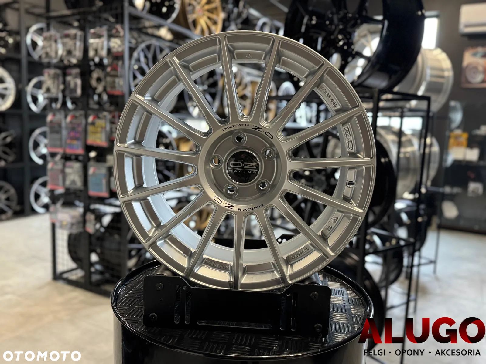 Alufelgi OZ 17 cali 5x112 Felgi Audi Bmw Mercedes Seat Skoda Volkswagen - 1