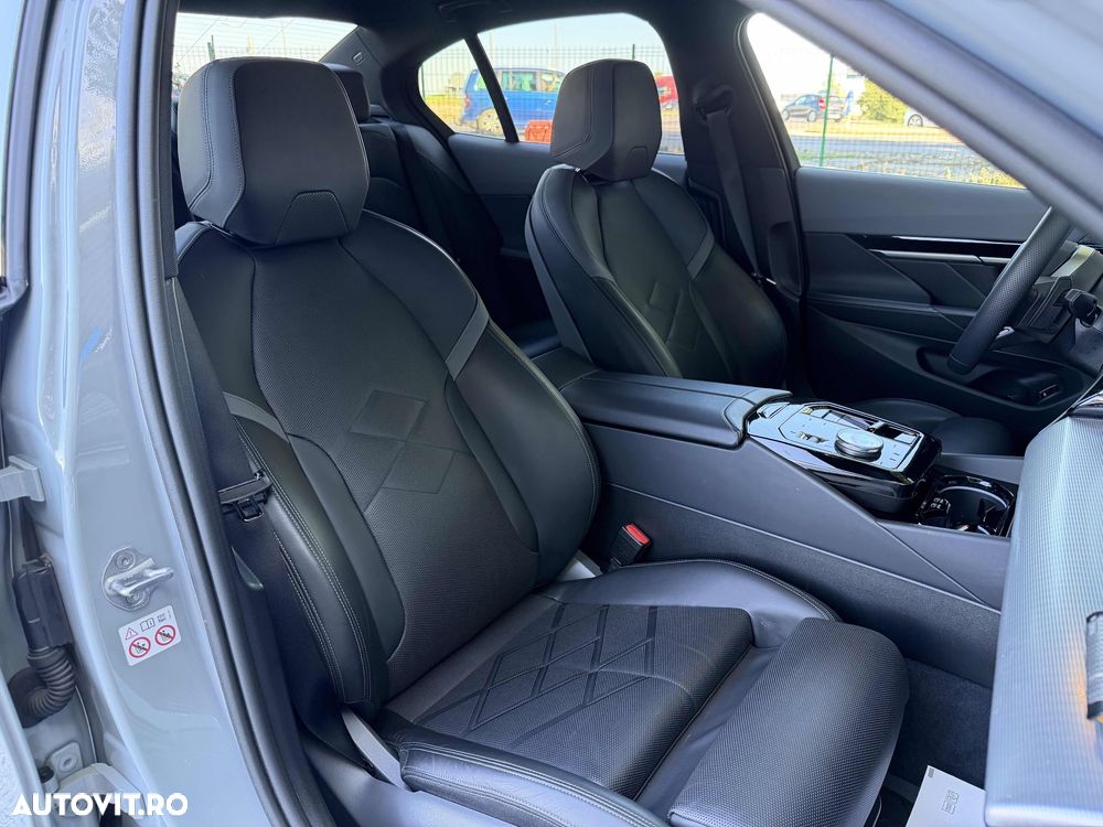 BMW Seria 5 520d xDrive Aut. - 15