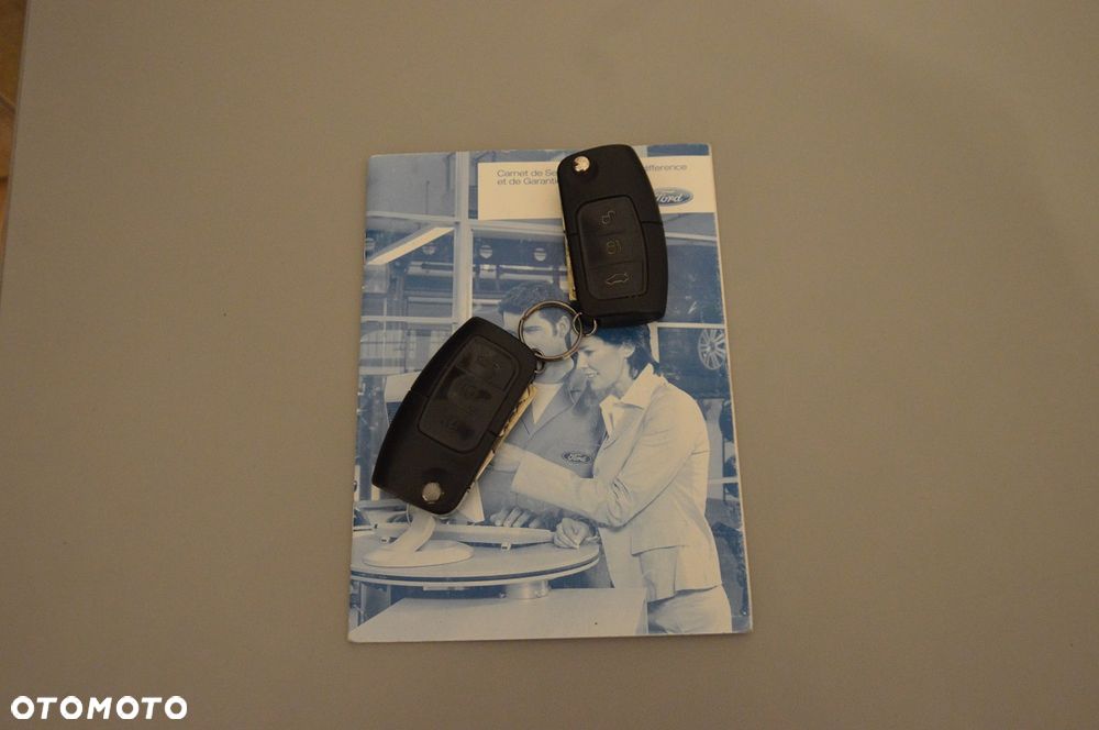 Ford Galaxy 2.0 TDCi Titanium - 38