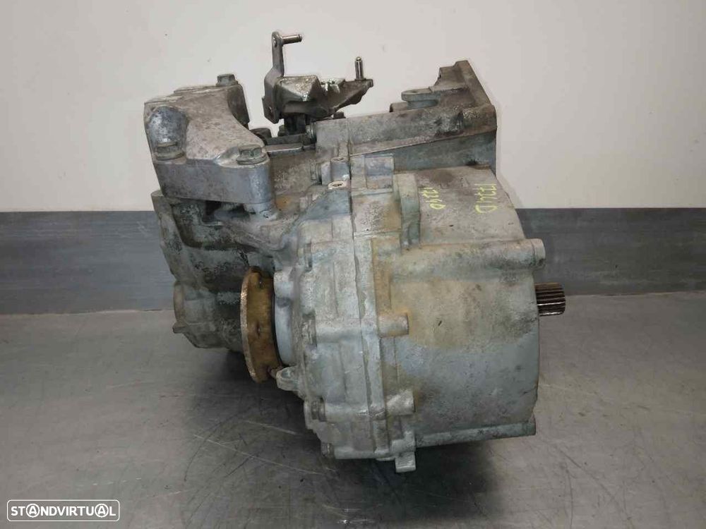 CAIXA VELOCIDADES VOLKSWAGEN TOURAN 2003 -GNE - 1