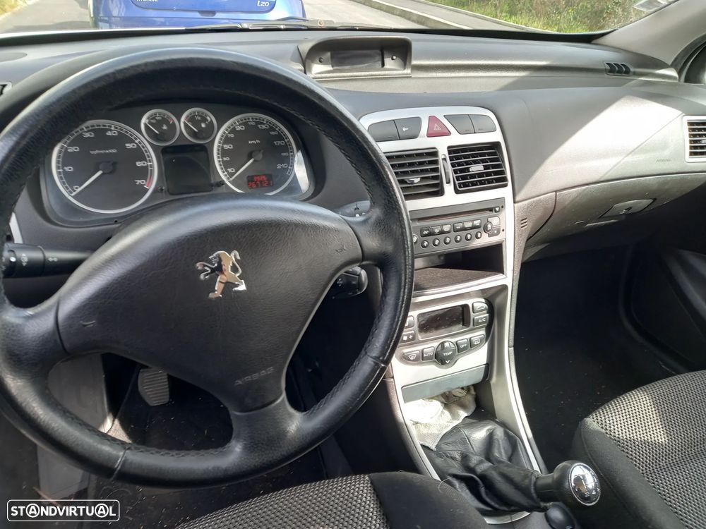 Peugeot 307 - 3