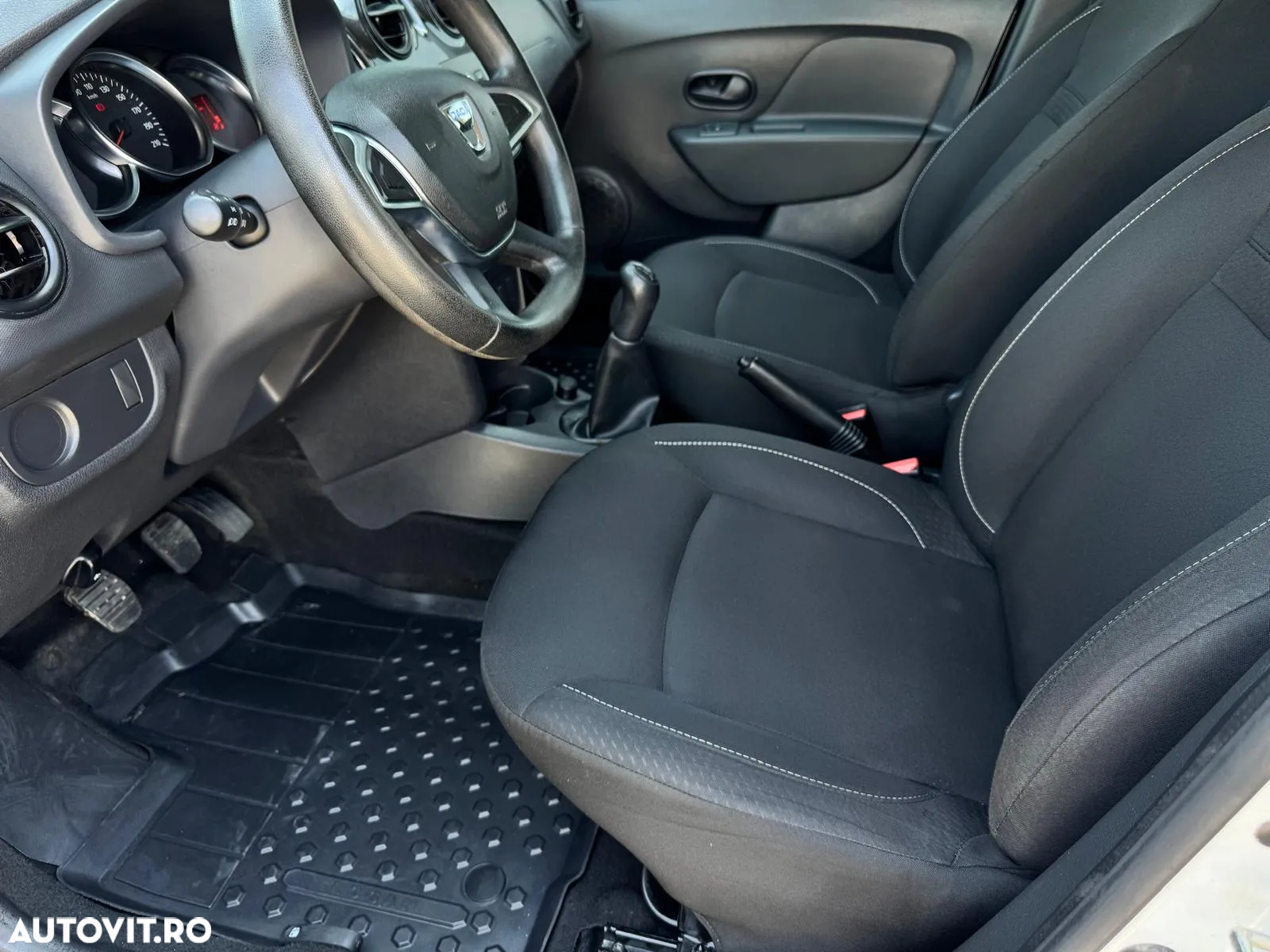 Dacia Logan MCV 1.5 dCi Ambiance - 11