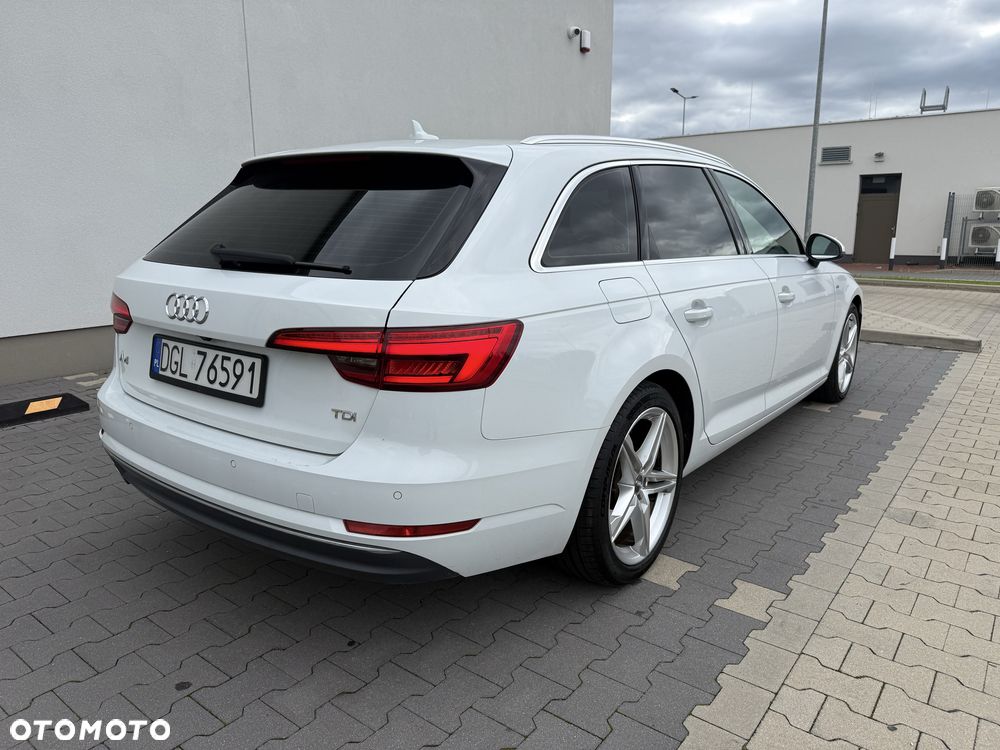 Audi A4 Avant - 5