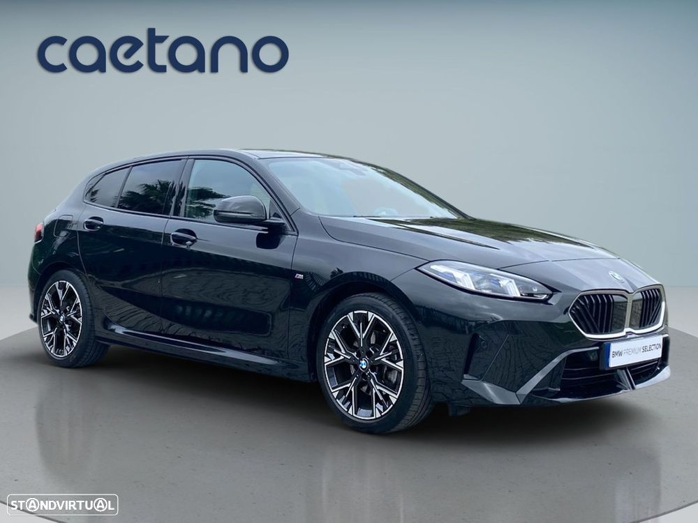 BMW 118 d Pack Desportivo M - 19