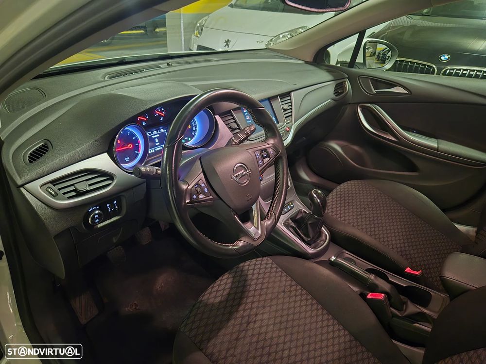 Opel Astra 1.0 Turbo S&S Dynamic - 21