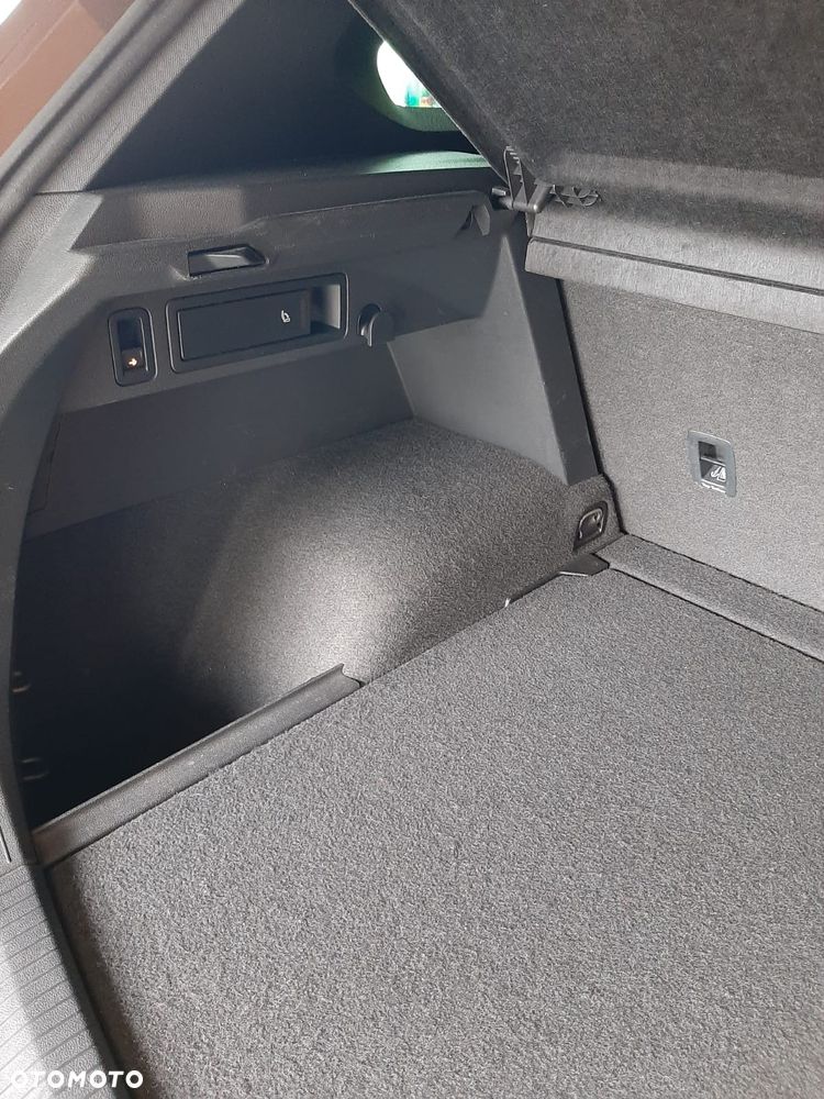 Volkswagen Tiguan 2.0 TDI SCR 4MOTION DSG Highline - 17