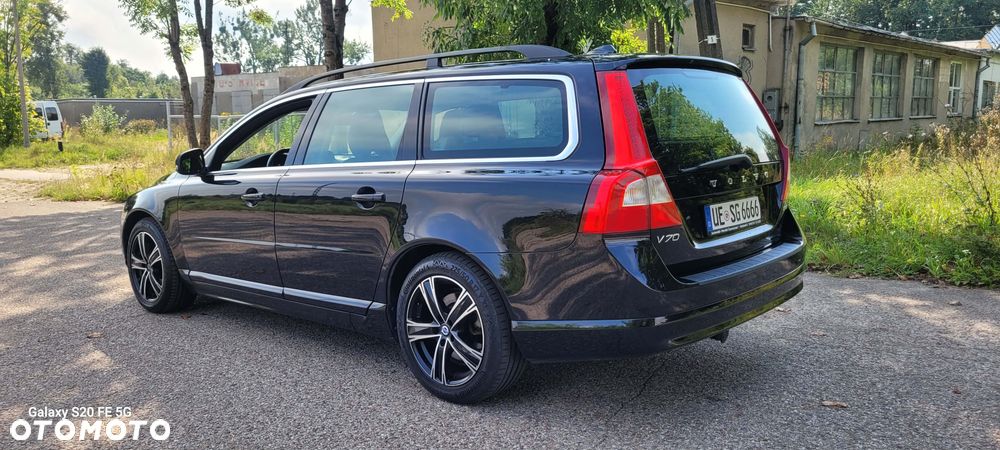 Volvo V70 2.5T Summum - 8