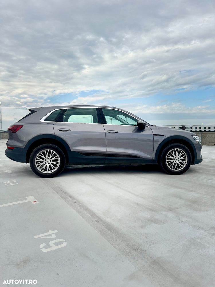 Audi e-tron 55 quattro advanced - 24