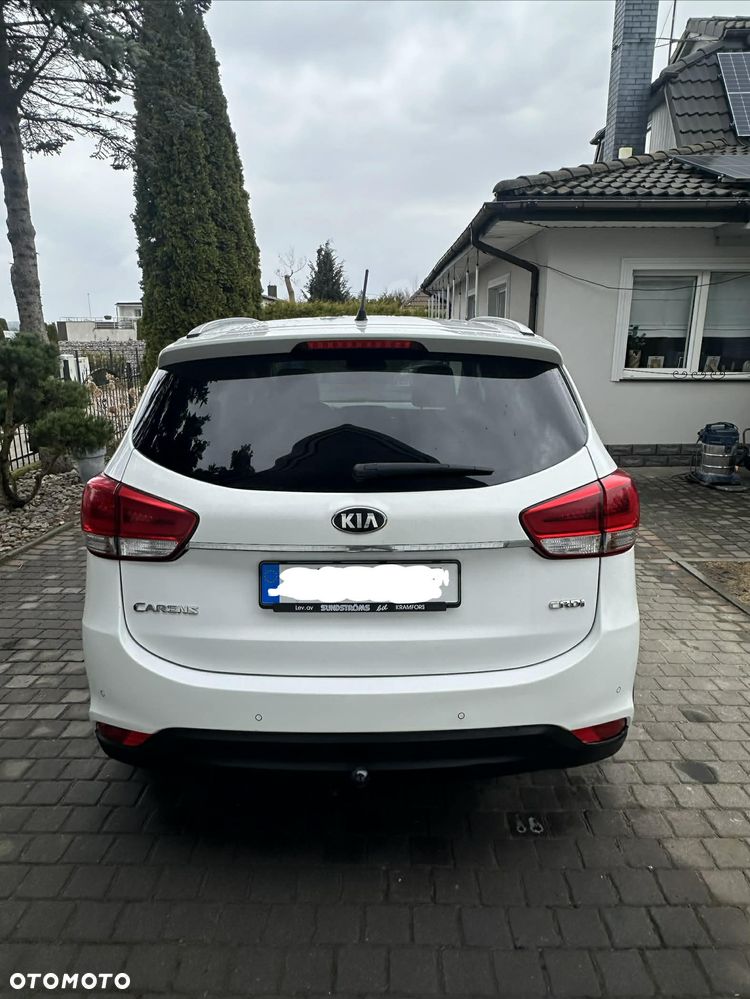 Kia Carens 1.7 CRDi 115 Dream Team Edition - 5