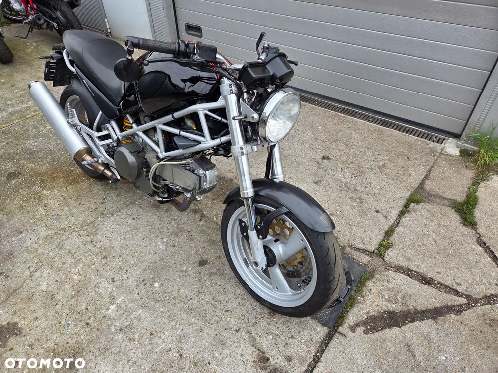 Ducati Monster - 3