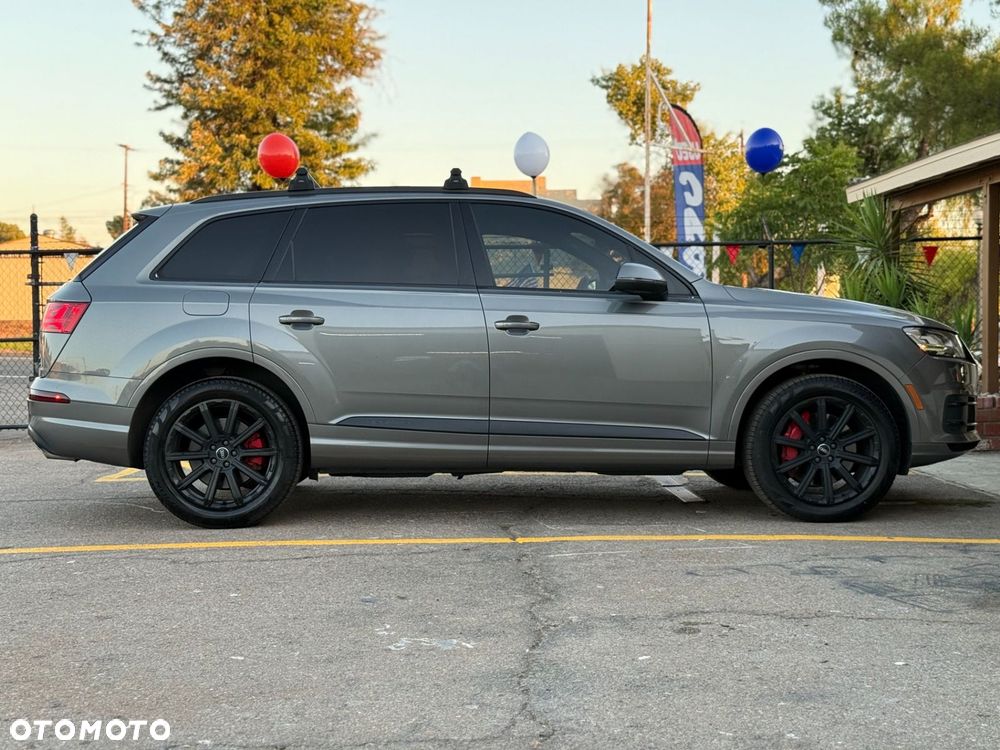 Audi Q7 - 4
