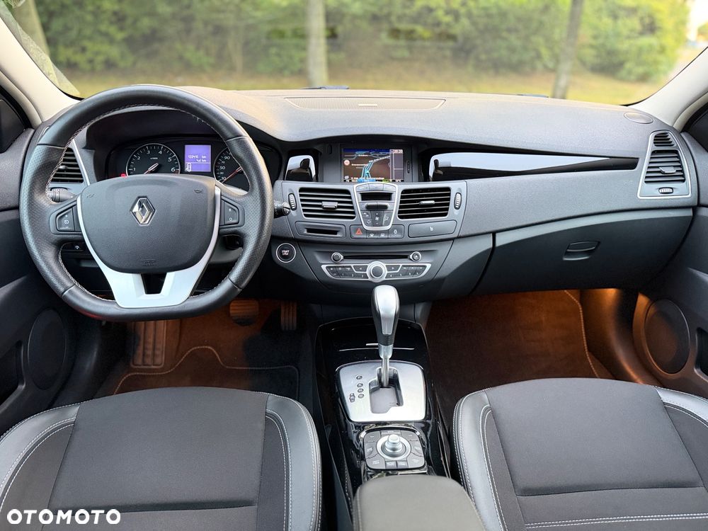 Renault Laguna 2.0 T Bose Edition - 18