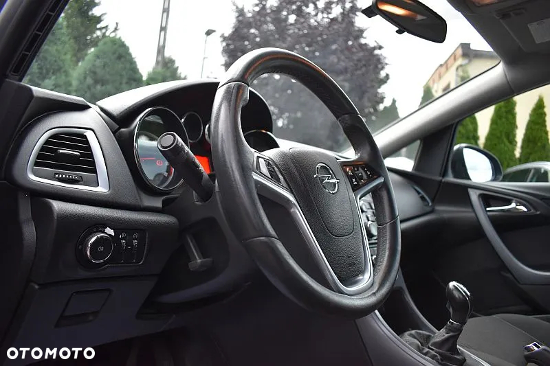 Opel Astra IV 1.6 Sport - 11