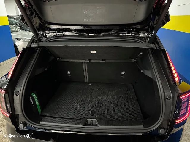 Volvo EX30 69 kWh Single Motor Extended Range Plus - 20