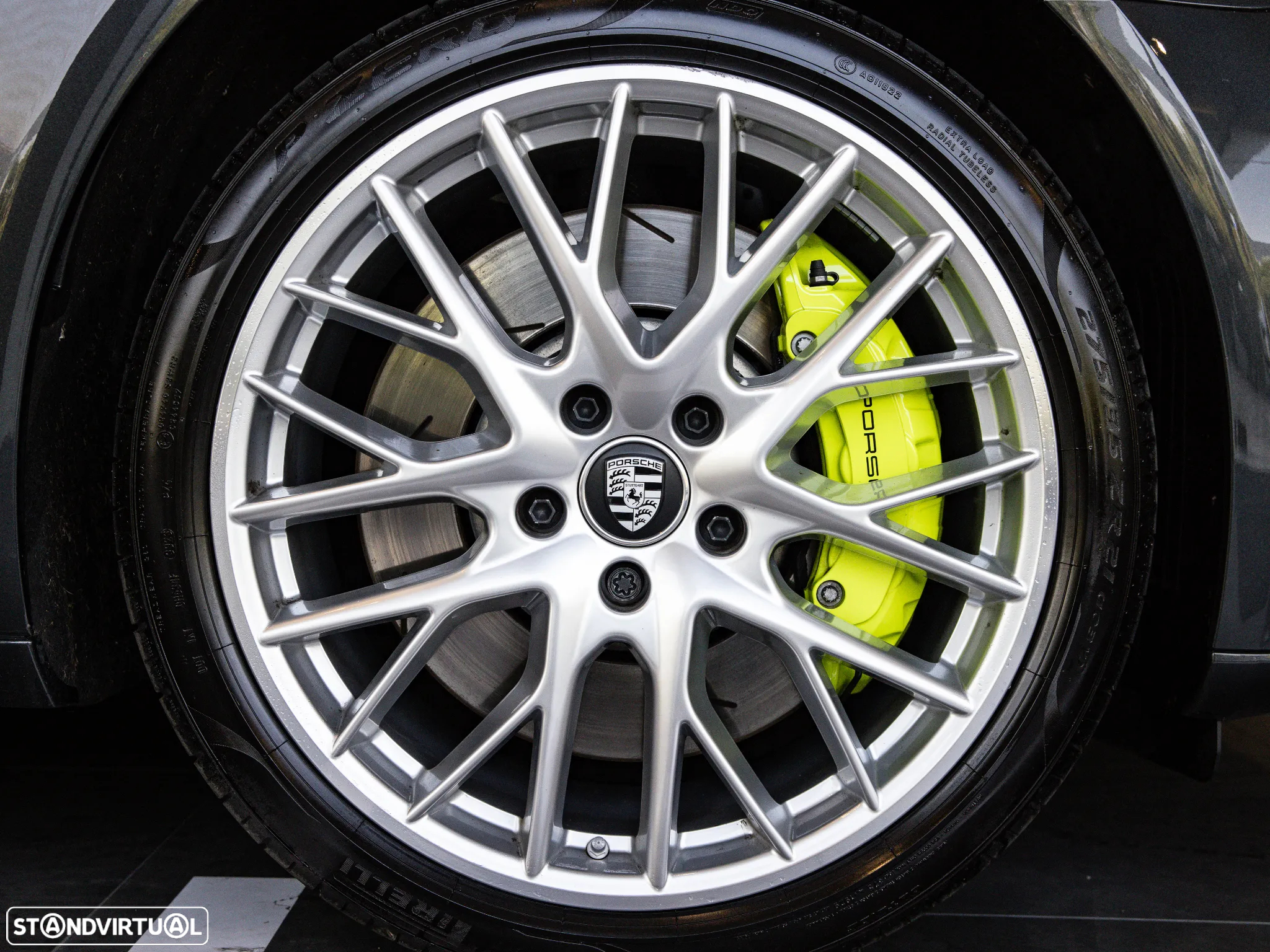 Porsche Panamera Sport Turismo 4S E-Hybrid - 12