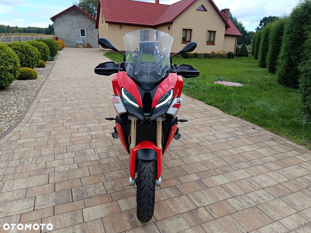 BMW XR - 2