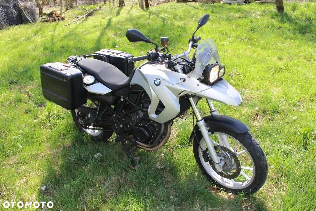 BMW F