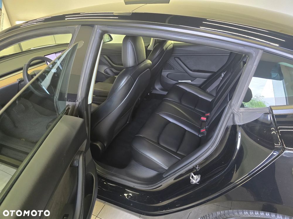 Tesla Model 3 Long Range AWD - 14