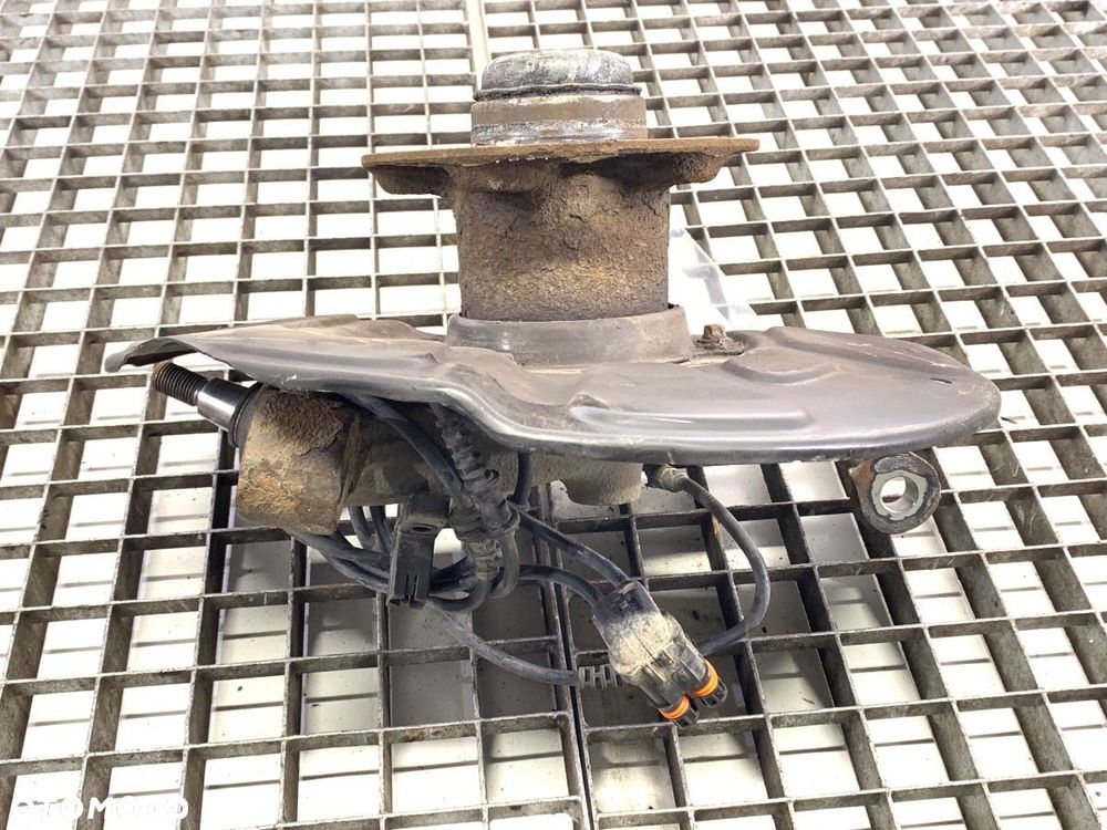 ZWROTNICA PRAWY PRZÓD  MERCEDES-BENZ KLASA E T-Model (S212) 2009 - 2016 E 200 CDI / BlueTEC - 3