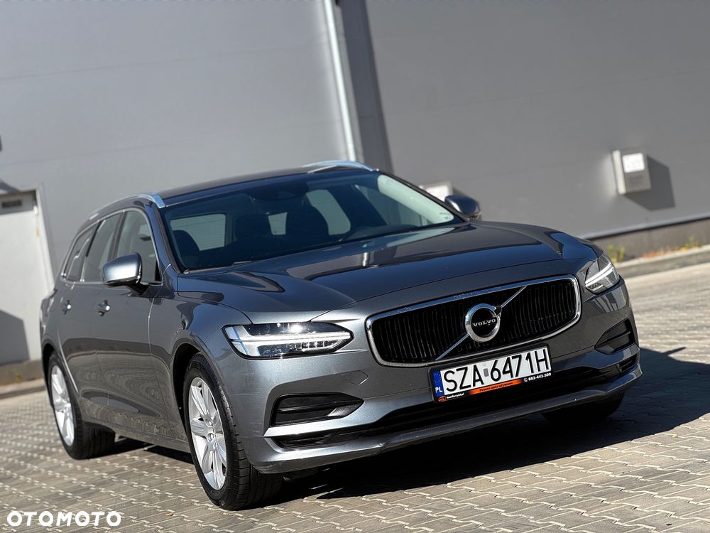Volvo V90 D3 Momentum - 1